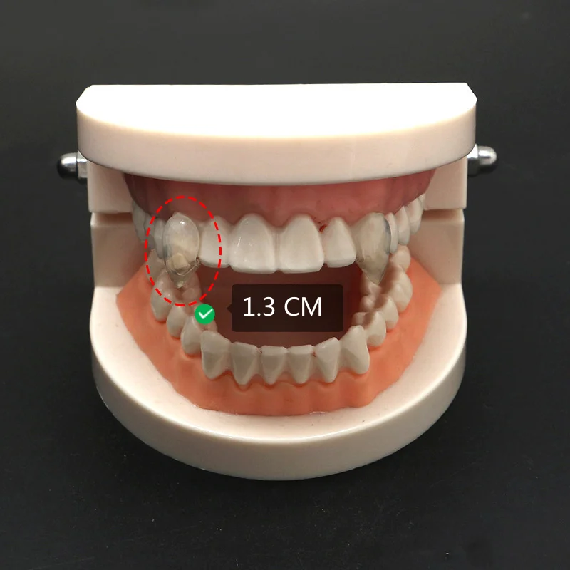 1 par de dentes de vampiro, presas, adereços para dentaduras, fantasia de halloween, dentes falsos, cola sólida, adesivo para dentadura, decoração de festa de halloween