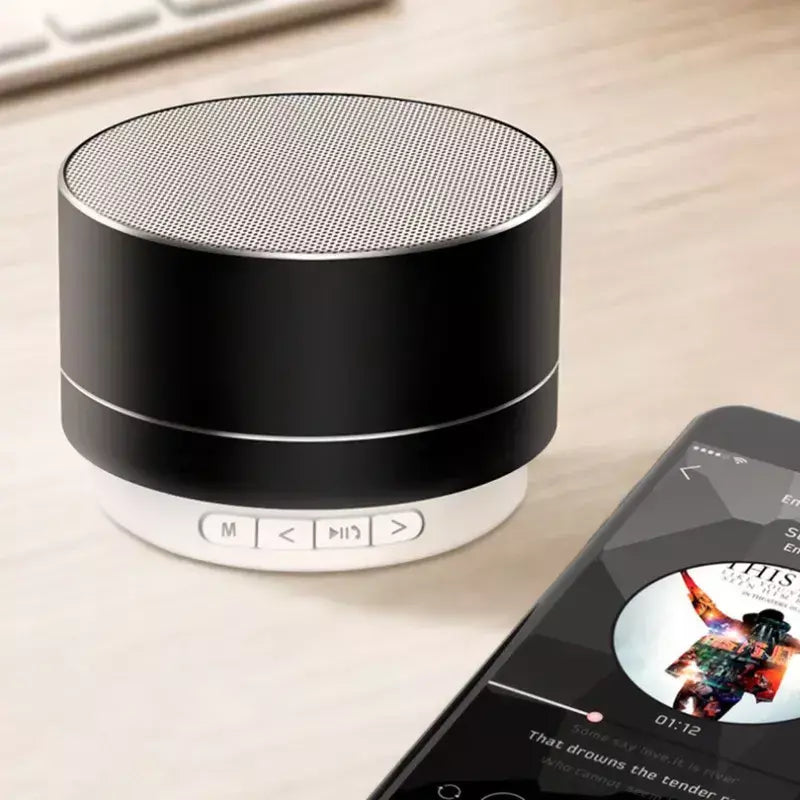 A10 alto-falante de metal bluetooth sem fio portátil áudio do carro deslumbrante crack luzes led subwoofer suporte cartão tf carregamento usb para pc