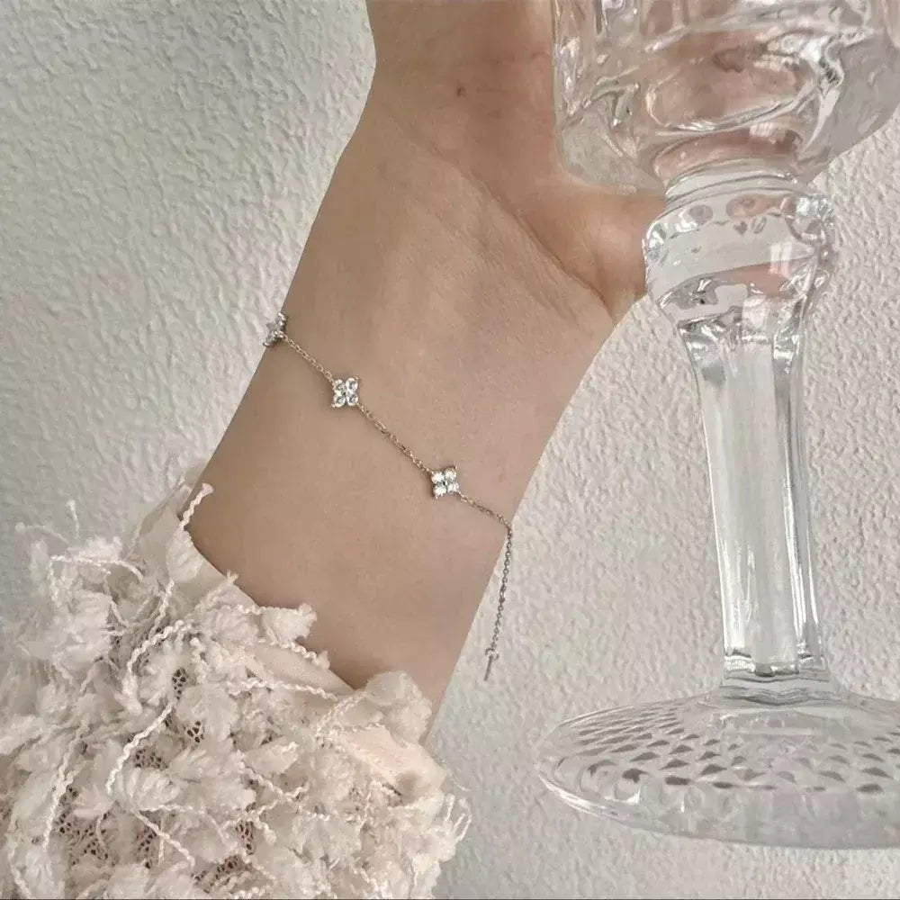 Novo aço inoxidável zircão colares para mulheres 18k banhado a ouro quatro folhas grama colar corrente colar de luxo jóias presente
