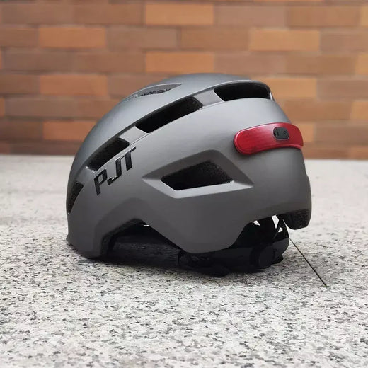 Pjt novo capacete de ciclismo em molde mountain road usb recarregável luz da cauda capacete da bicicleta esportes seguro chapéu mtb ciclismo capacete