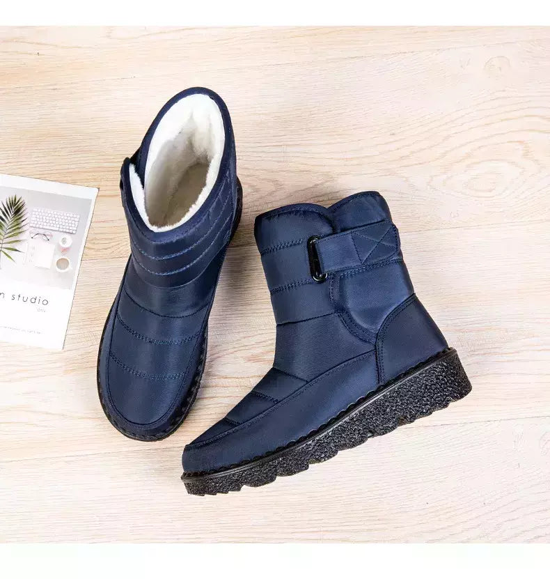 Botas de neve impermeáveis antiderrapantes para mulheres, sapatos de plataforma, tornozelo quente, sapatos acolchoados de algodão, inverno