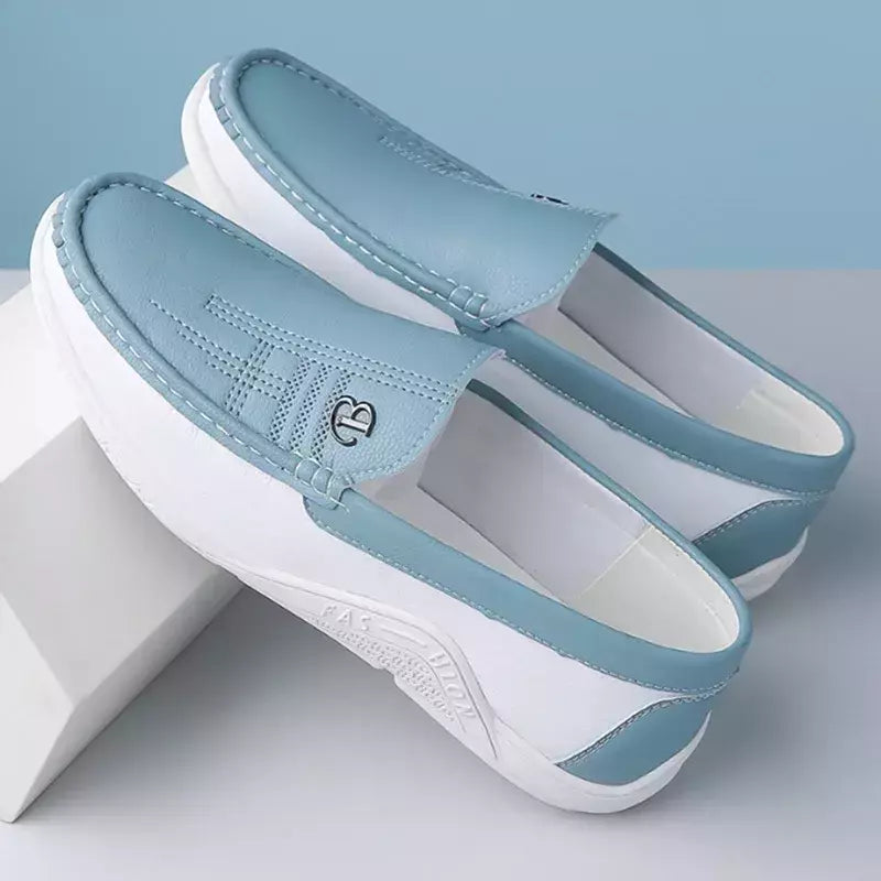 Deslizamento casual masculino em sapatos de couro, mocassins formais, sapatilhas macias e respiráveis para homens, direção antiderrapante, trabalho de escritório, 2024