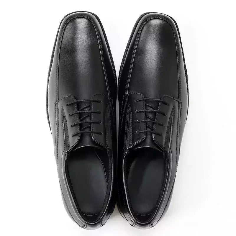 Sapatos britânicos de couro para homens, sapatos pretos de negócios, designer social, luxo casual, lazer, vestido masculino