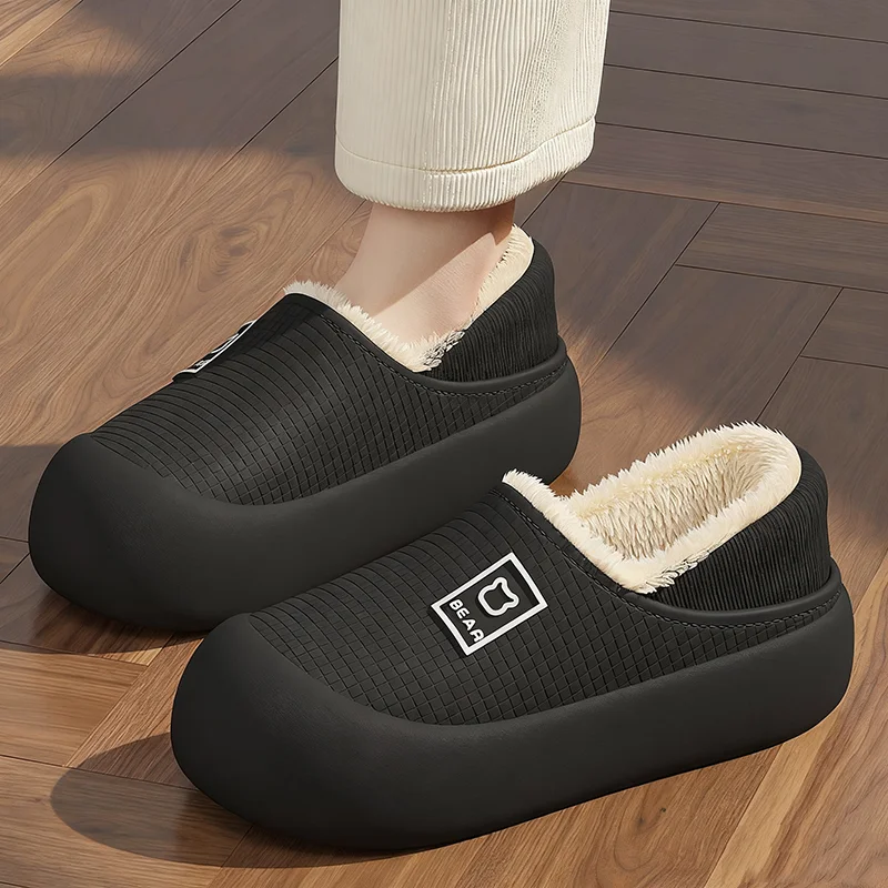 Chinelos de algodão para mulheres inverno saco à prova dwaterproof água salto quente antiderrapante chinelos de pelúcia para homens fundo grosso sapatos de casal