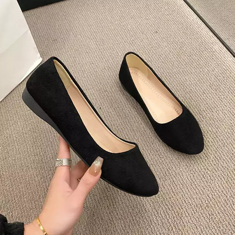 Sapatilhas de camurça falsa para mulheres, sapatos de barco, mocassins pretos, cor doce, senhoras, novo estilo, 2024