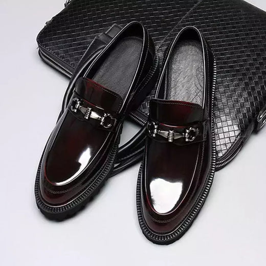 Sapato masculino vestido de fivela de rua, mocassins de couro genuíno, sapatos casuais luxuosos, sapato elegante bom ponto afiado, alta qualidade