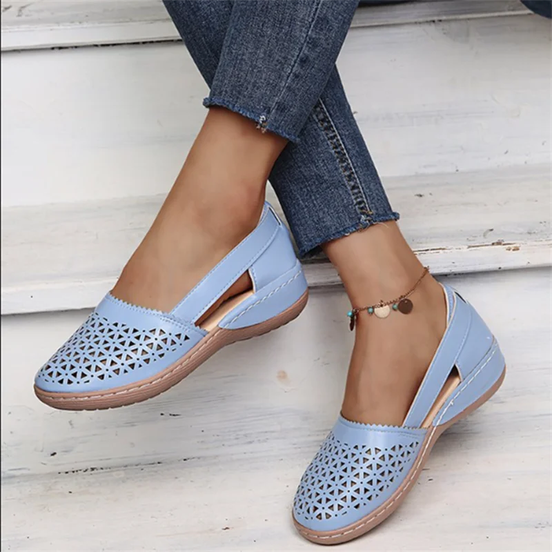Sandálias artesanais de couro feminino, sapatilhas respiráveis, estilo retrô, chinelo de apoio personalizado para senhoras, verão 2022