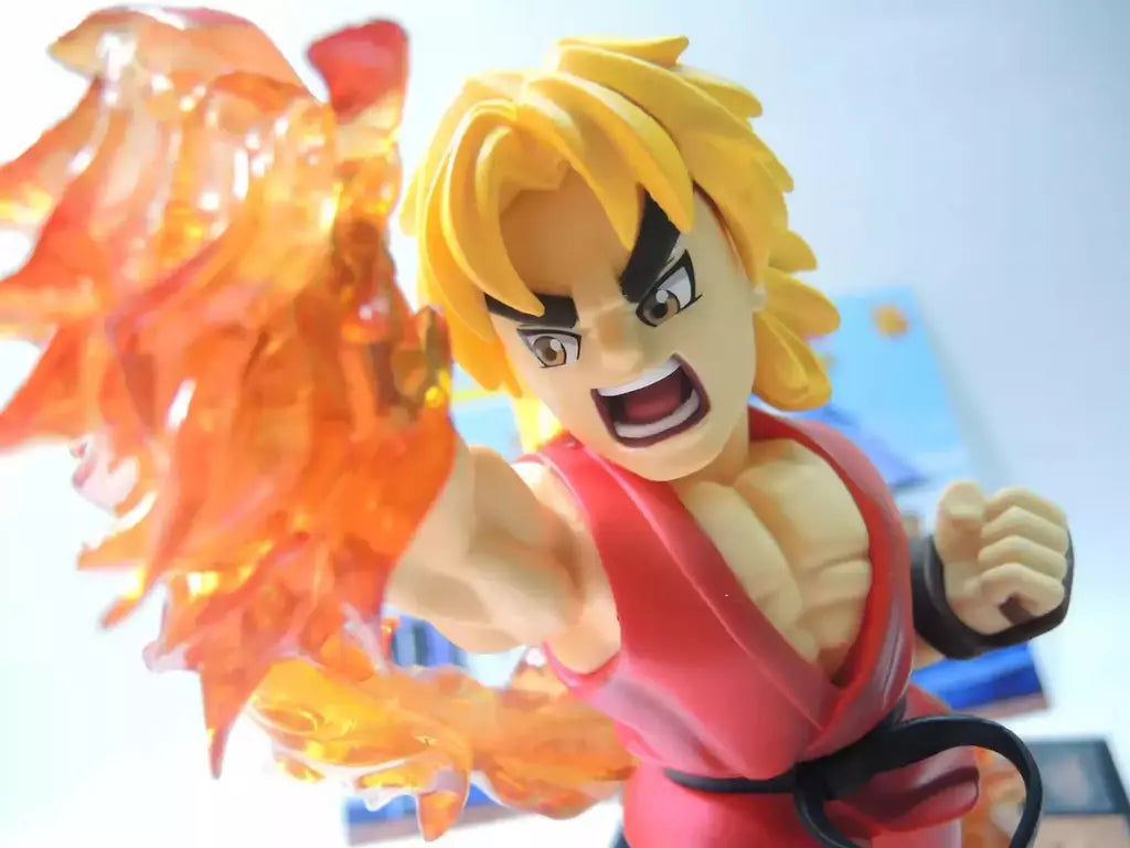 Street Fighter Ken Masters Figuras de ação Shouryuukenn Ken Chun-Li Estátua com luz modelo colecionável decoração brinquedo presentes