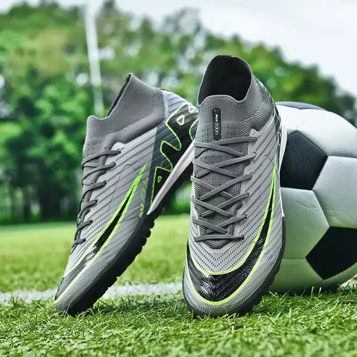 Sapatos de futebol antiderrapantes profissionais para homens, botas de treinamento Grass Society, grampos de qualidade superior, botas originais, novos