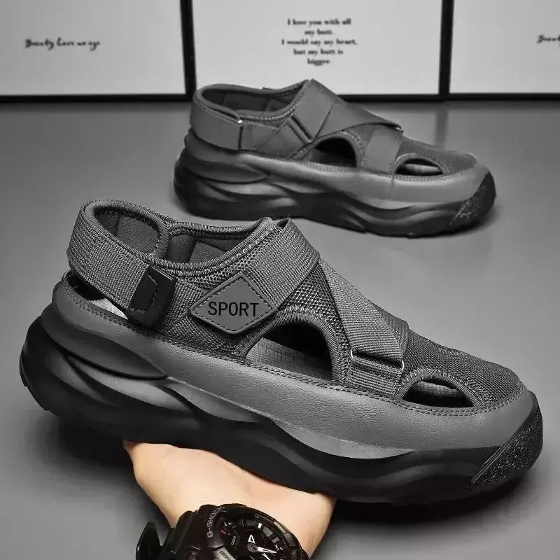 Sandálias de plataforma antiderrapante respiráveis masculinas, sapatos casuais ao ar livre, sandálias de praia, estilista masculino, novo, 2024