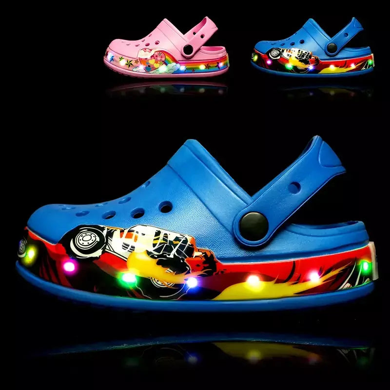 Verão crianças buraco sandálias led iluminado piscando sapatos de luz meninos meninas sandálias de praia crianças respirável moda tênis