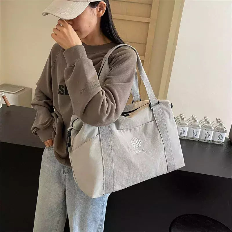 Saco de ginástica casual de grande capacidade para mulheres, bolsa de ioga Crossbody Trendy Sports Handbag Bagagem de viagem de negócios
