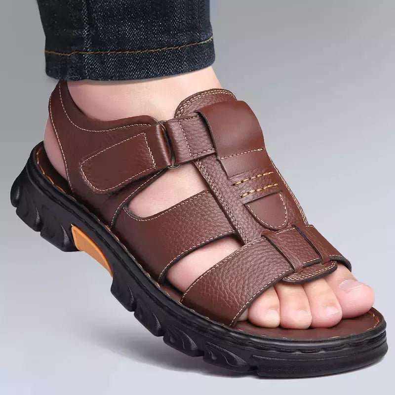 Sandálias de couro genuíno masculinas, sapatos de praia, chinelos de couro, antiderrapantes, sola grossa, ao ar livre, verão, novo, 2024