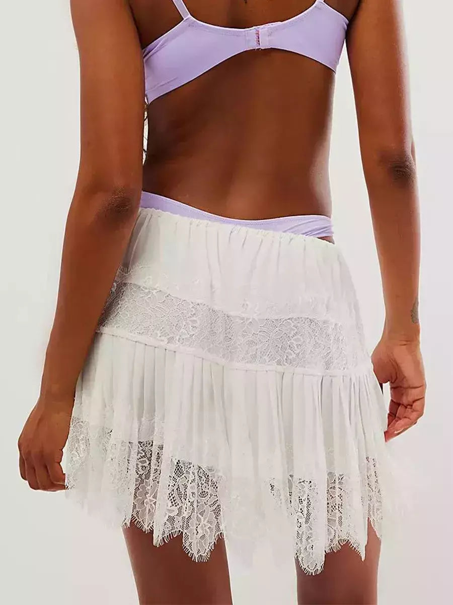 Mini saias plissadas de renda meio deslizamento flowy para mulheres, malha de fadas, floral, ascensão média, camadas, streetwear curto, Y2k