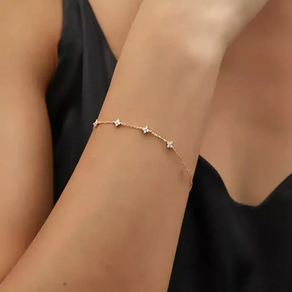 Novo aço inoxidável zircão colares para mulheres 18k banhado a ouro quatro folhas grama colar corrente colar de luxo jóias presente