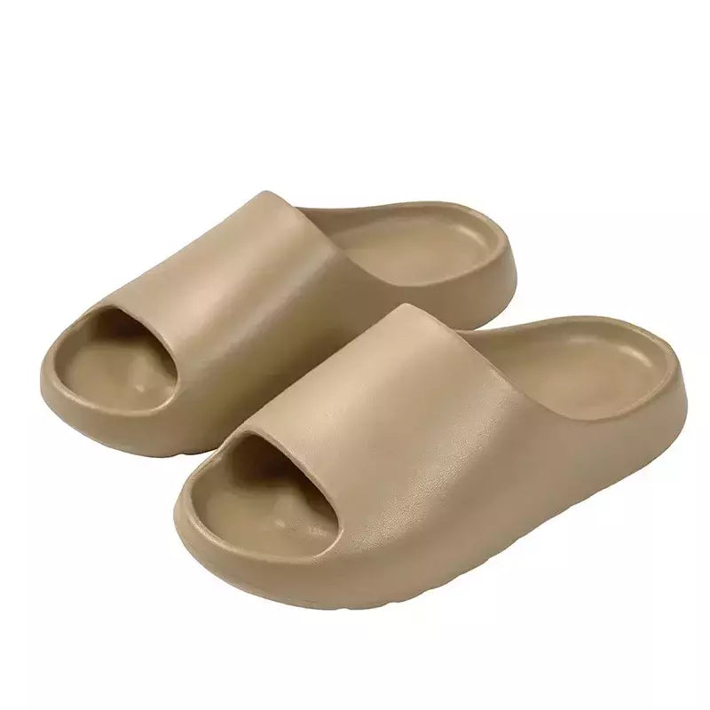 Sandálias leves EVA para homens e mulheres, chinelos ao ar livre, sapatos da moda, férias na praia, 36-45