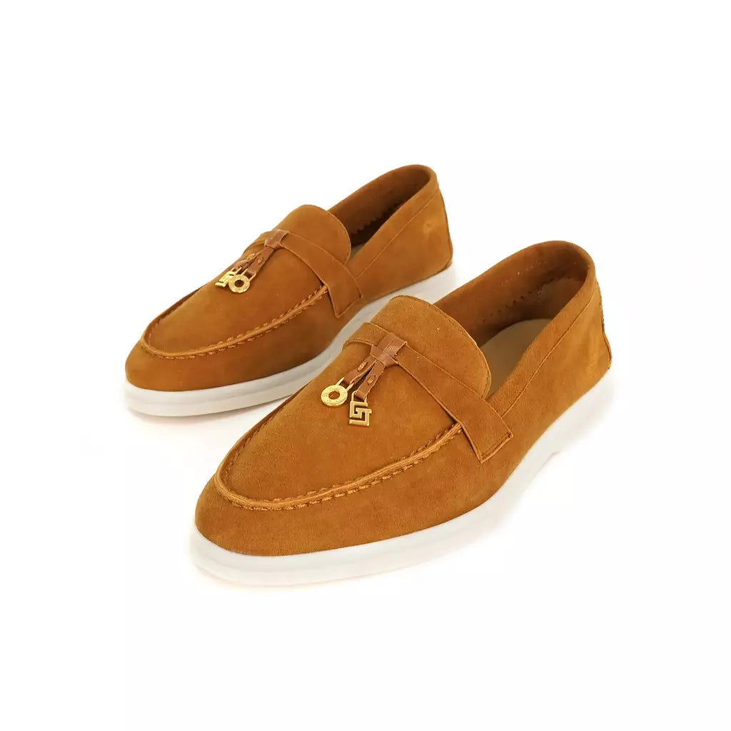 Sapatos de mula de camurça antiderrapante para mulheres, sapatos para dirigir, pingente de metal, marca de luxo, moda casual confortável, Le Fu