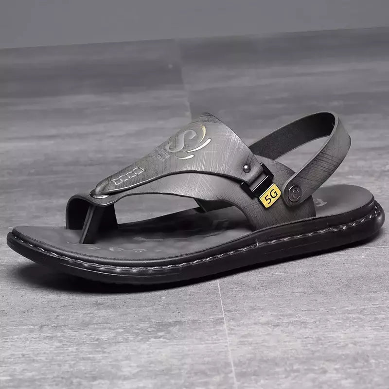 Sandálias dos homens Atacado de Verão de sola Macia Anti derrapante Sapatos de Praia dos homens Grande Nova flip-flops Casual Outwear Sandálias
