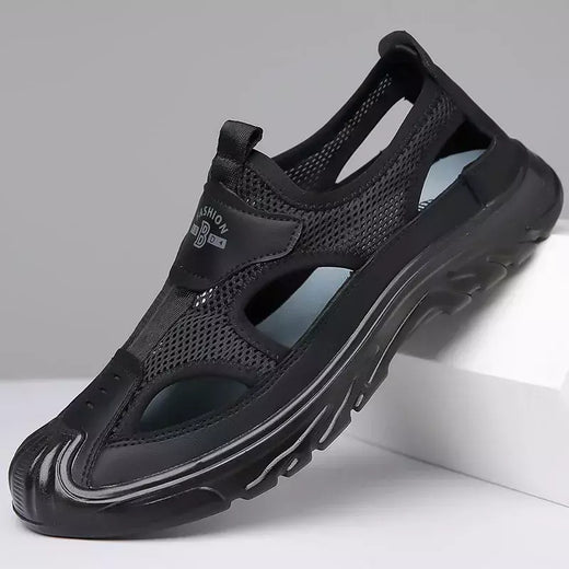 Sandálias de malha respirável para homens, sandálias de praia antiderrapantes, sapatos ocos ao ar livre, calçados flats, verão, novo