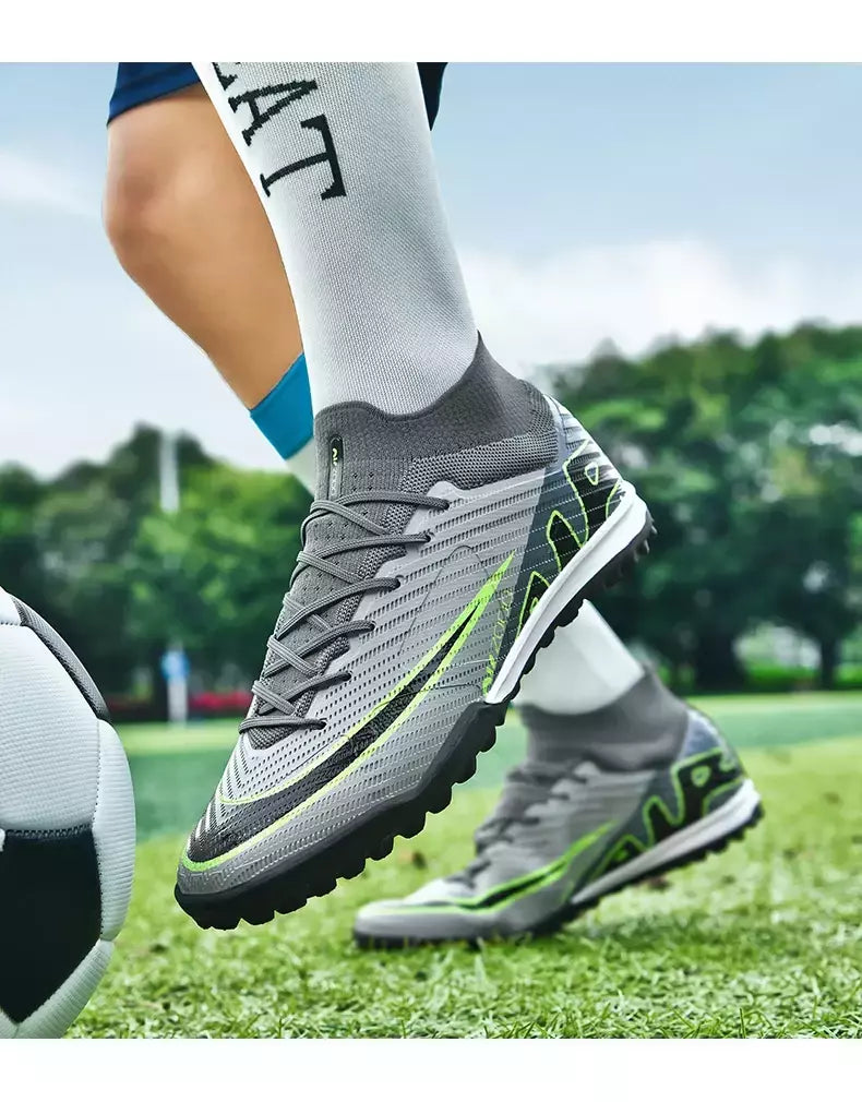 Sapatos de futebol antiderrapantes profissionais para homens, botas de treinamento Grass Society, grampos de qualidade superior, botas originais, novos