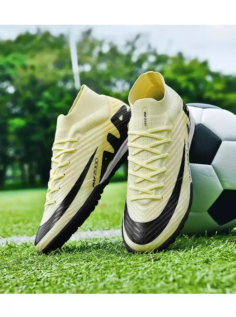 Sapatos de futebol antiderrapantes profissionais para homens, botas de treinamento Grass Society, grampos de qualidade superior, botas originais, novos