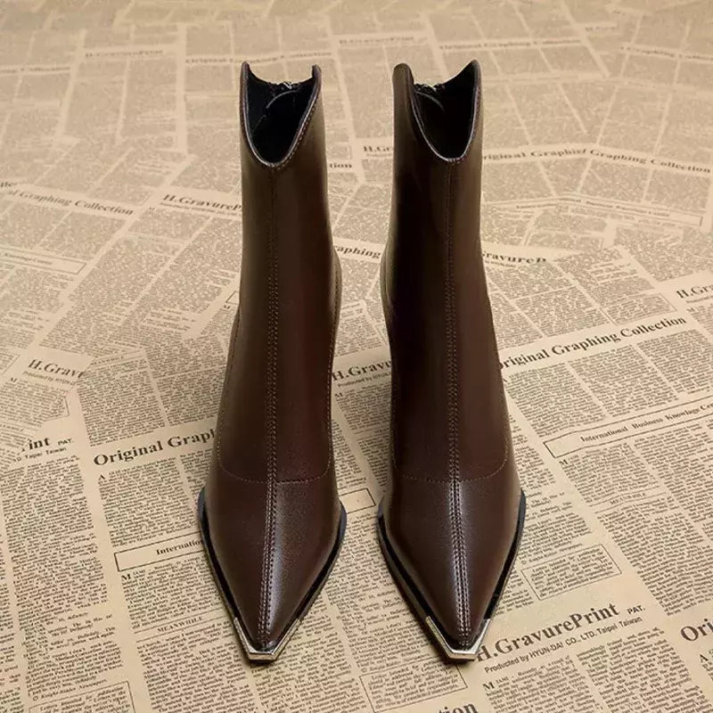 2024 inverno salto alto sexy mulheres sapatos de luxo chunky tornozelo chelsea botas moda novo dedo do pé apontado zíper goth bombas sapatos marca