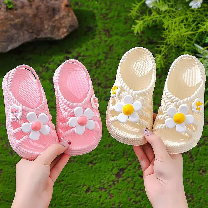Sandálias para meninas verão nova moda princesa sapatos eva antiderrapante fundo macio flor indoor e outdoor sandálias infantis