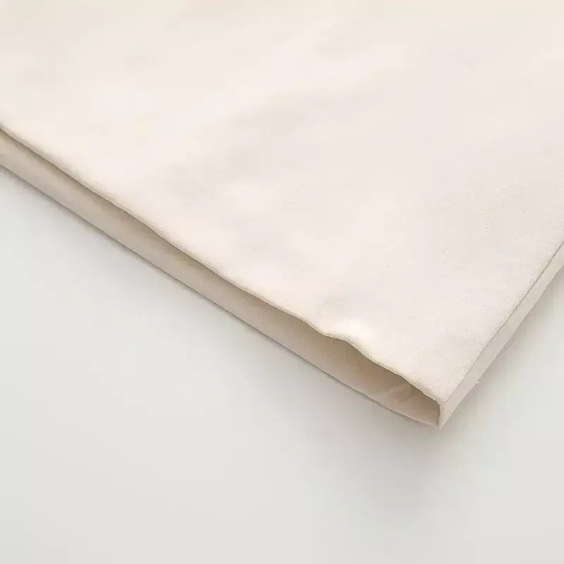 Tfmln moda feminina mini vestido sem alças verão 2025 novo chique diamante com decote em v sexy fora do ombro vestidos curtos elegante vintage ?