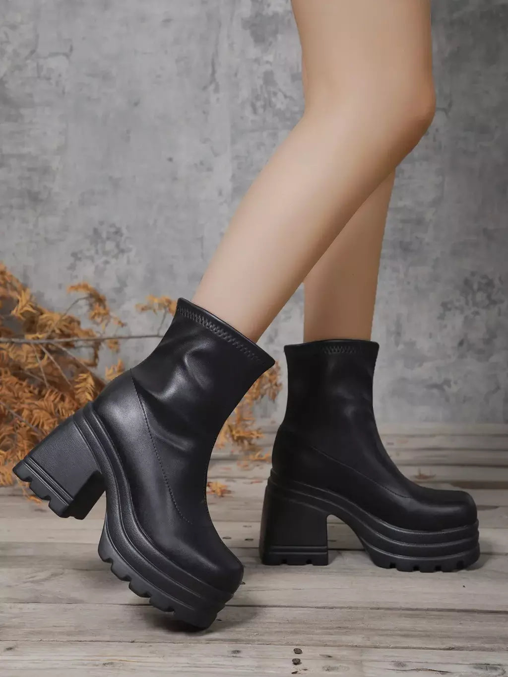 Mulheres nova moda botas curtas mulheres sexy bota de couro dedo do pé quadrado casual zíper salto alto casual sola grossa sapatos femininos zapatos