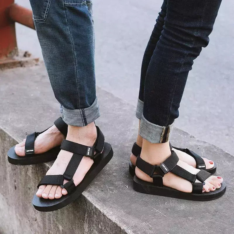 Sandálias masculinas simples e casuais, tênis confortáveis, férias na praia ao ar livre, sapatos masculinos, novos, verão, 2023