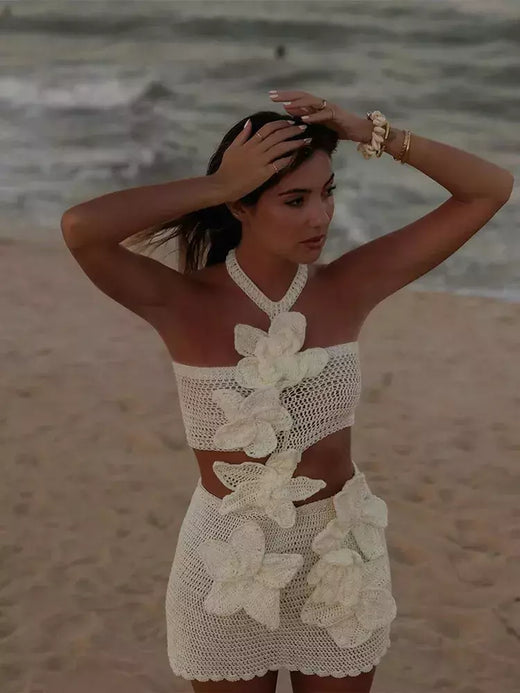 Mini vestido de malha de flor oco feminino, sem mangas, sem encosto, camada dupla, cabeçada irregular, moda feminina, verão