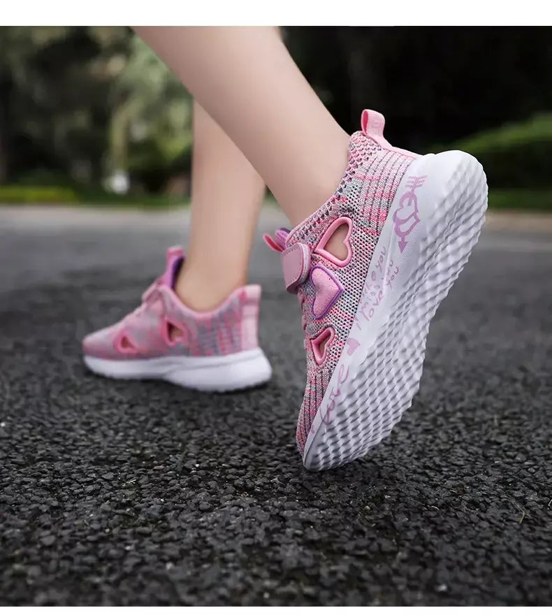 Meninas sapatos casuais luz malha tênis crianças verão primavera outono tenis bonito esporte dos desenhos animados feminino correndo meia calçado