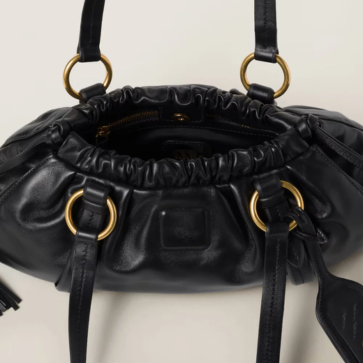 Nappa Leather Retro Shoulder Bag, primeira camada de couro axila, pingente requintado, letra logotipo