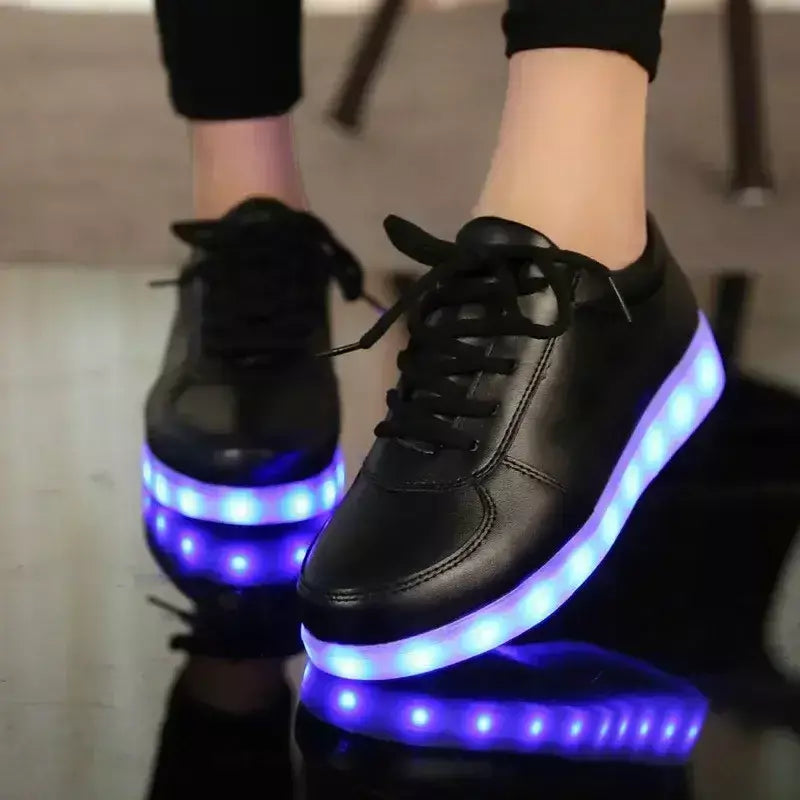 Maogu 2024 adulto unissex das mulheres dos homens criança tênis luminosos brilhante carga usb meninos led colorido light-up sapatos meninas calçados
