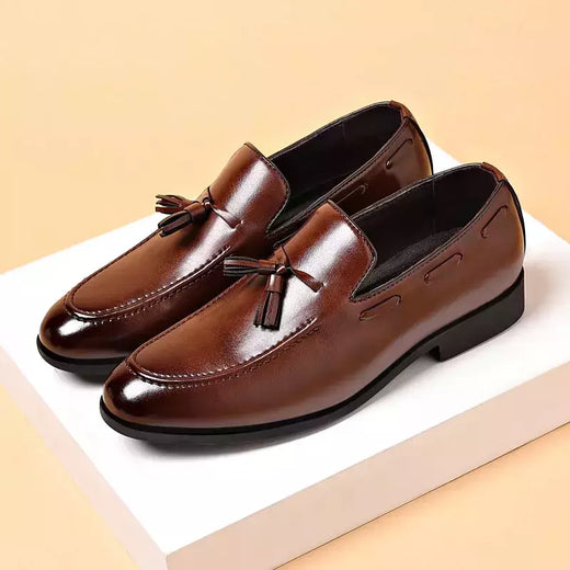 Sapato de couro masculino estilo designer, sapatos casuais de negócios, sapatos de festa de casamento, plus size, novo em folha