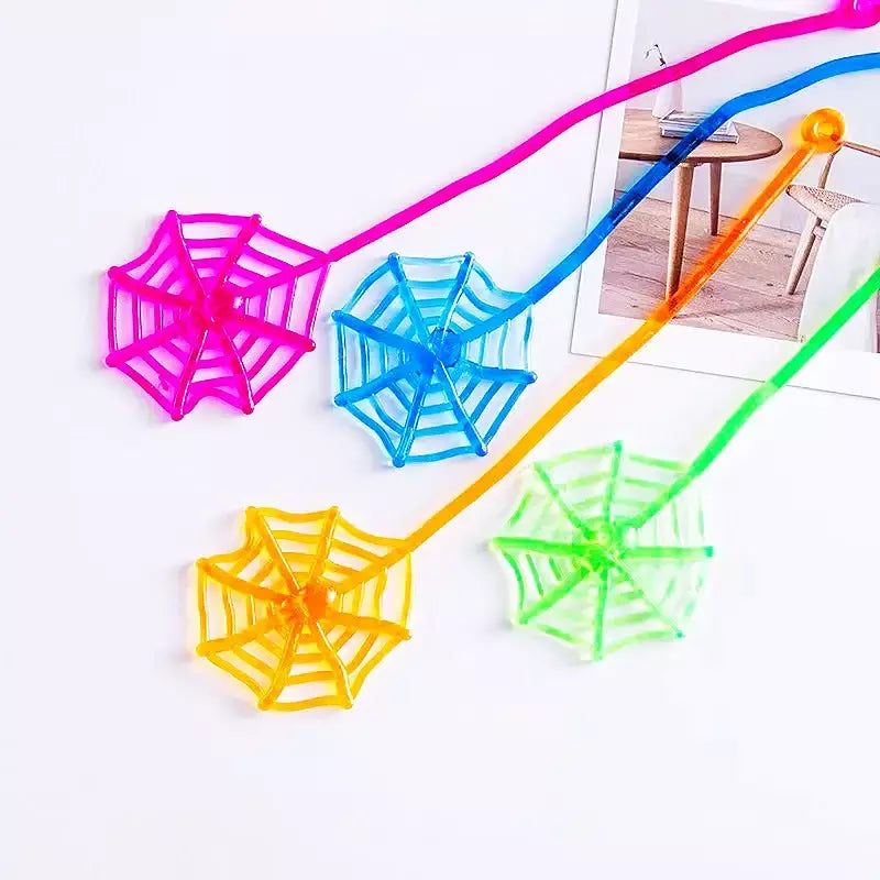 15 pçs diversão crianças festa de aniversário favor mini pegajoso aranha web brinquedo saco de presente giveaway pinata enchimento halloween carnaval festa suprimentos