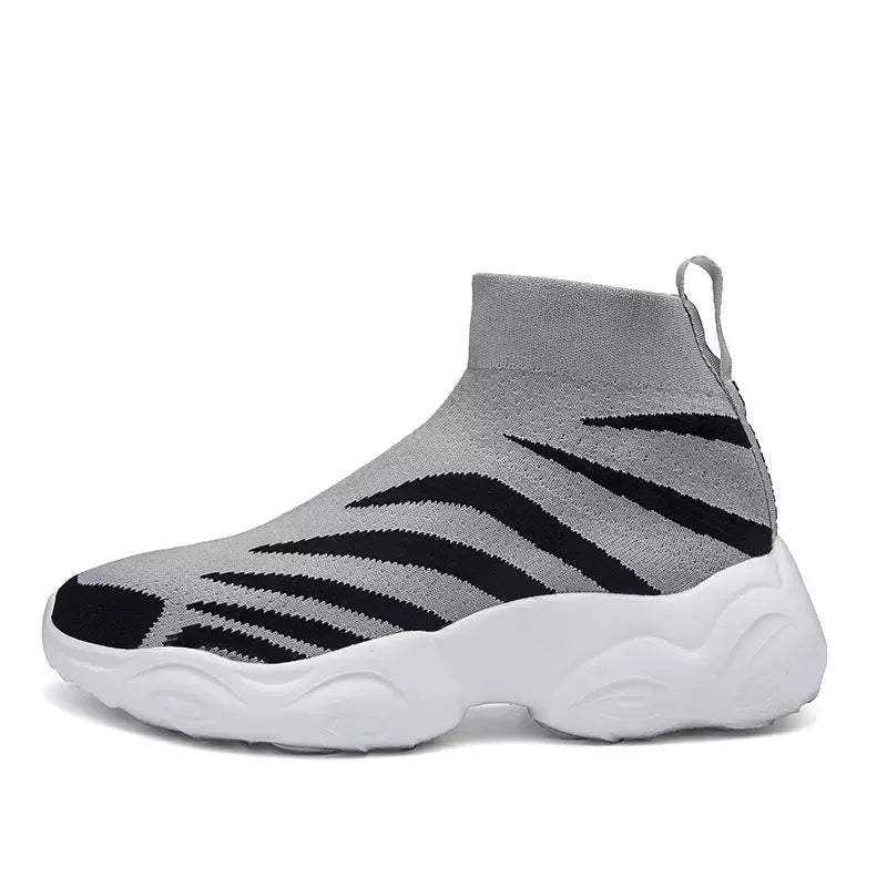 Sapatos masculinos de corrida, tênis de tamanho grande, sola grossa, sapatos esportivos de rua, hip-hop, meia casual e bola retrô 38-48