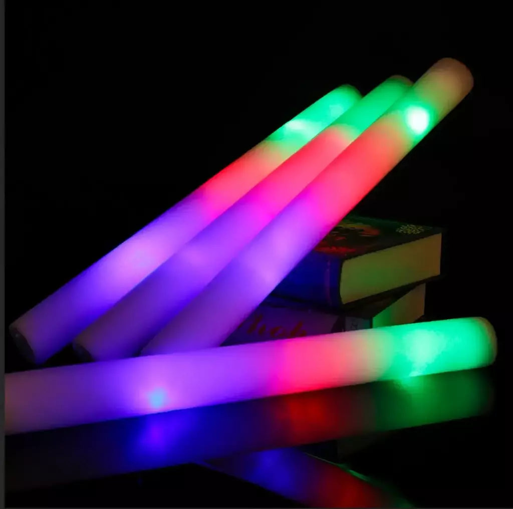 12/15/30/60 pçs led brilho varas em massa colorido rgb brilho espuma vara tubo de alegria luz escura para natal aniversário festa de casamento suprimentos