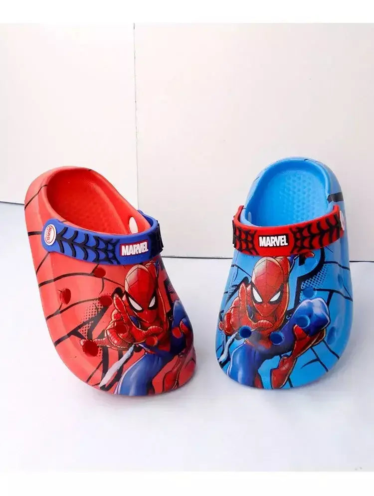 Disney chinelos infantis verão meninos spiderman chinelo antiderrapante buraco crianças sapatos de praia fundo macio criança casa chinelo