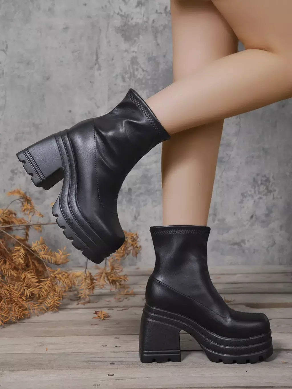 Mulheres nova moda botas curtas mulheres sexy bota de couro dedo do pé quadrado casual zíper salto alto casual sola grossa sapatos femininos zapatos