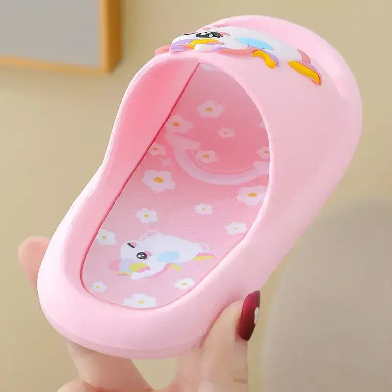 Verão dos desenhos animados chinelos das crianças menina unicórnio chinelo crianças bonito interior casa sapatos de banheiro menino dinossauro flip flops einhorn