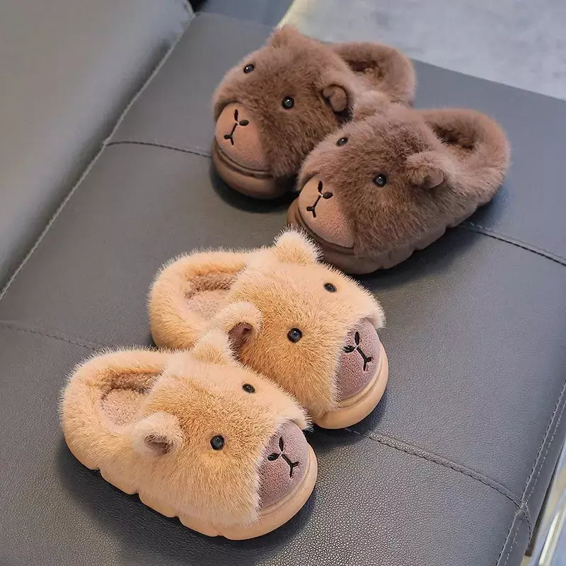 Capivara crianças chinelos 2025 inverno novo bonito fofo algodão sapatos de chão mulher quente interior dos desenhos animados piso de pelúcia casa chinelos