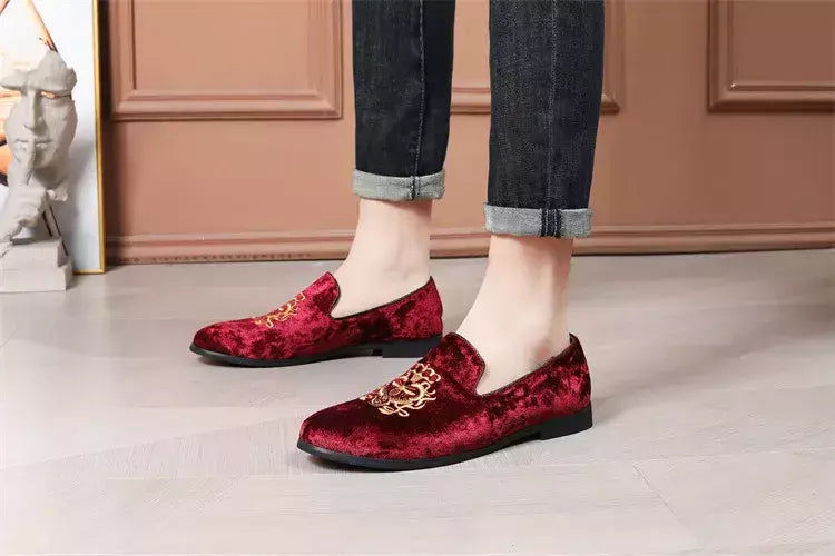 Sapatos de couro de camurça para homens, sapatos de casamento, sapatos baixos Oxford, mocassins bordados, tamanho grande, alta qualidade, designer, luxo, festa