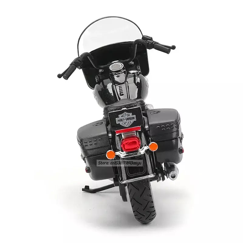 Maisto 1:18 Vários estilos 2024 Harley Davidson Heritage Classic Ultra Limited Alloy Modelo de motocicleta Coleção de carros de brinquedo