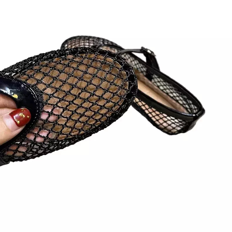 Sandálias femininas em malha oca, sapatos rasos de grife para caminhadas na praia, sapatilhas femininas com conforto retrô, novas, verão, 2022