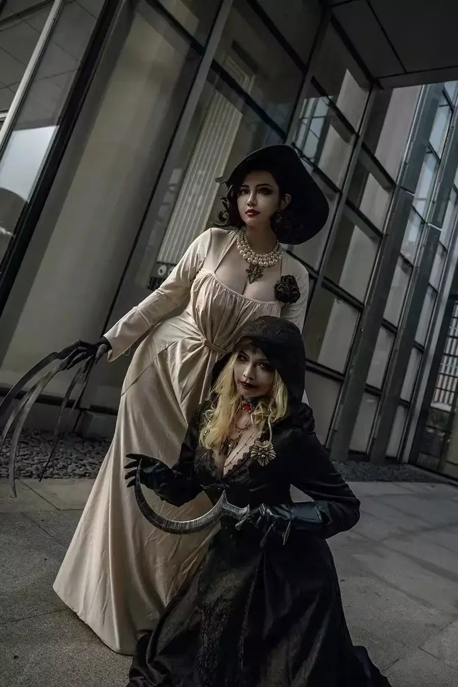Em estoque traça senhora mal cosplay fantasia aldeia vampiro senhora dimitrescu traje feminino vestido preto halloween carnaval festa terno