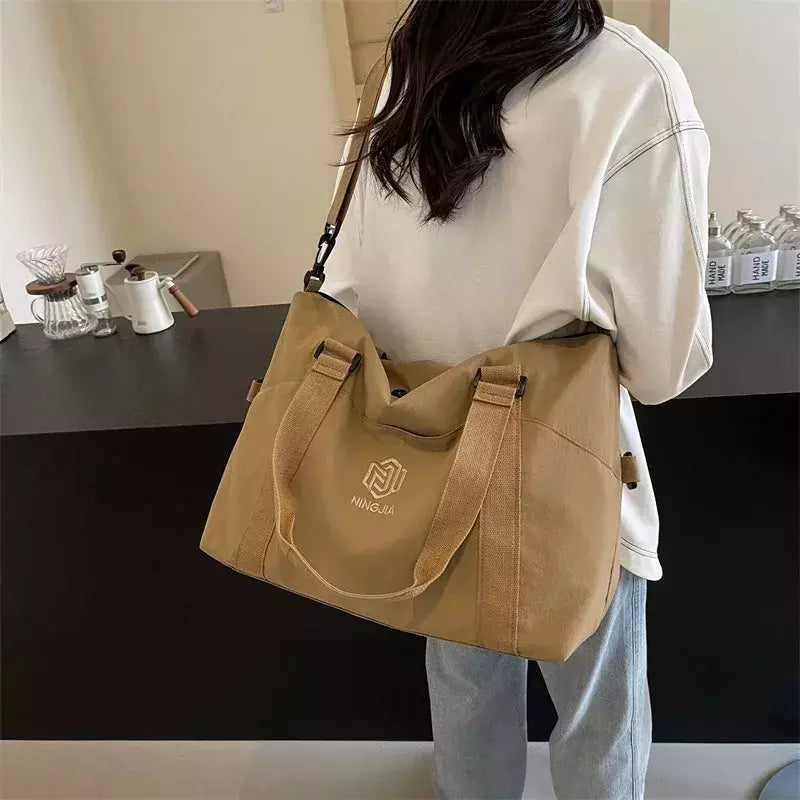 Saco de ginástica casual de grande capacidade para mulheres, bolsa de ioga Crossbody Trendy Sports Handbag Bagagem de viagem de negócios