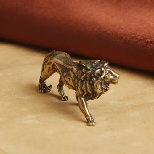 Cobre puro majestoso rei leão miniaturas estatuetas decorações de mesa vintage bronze mini dragão estátua animal decoração para casa ornamento