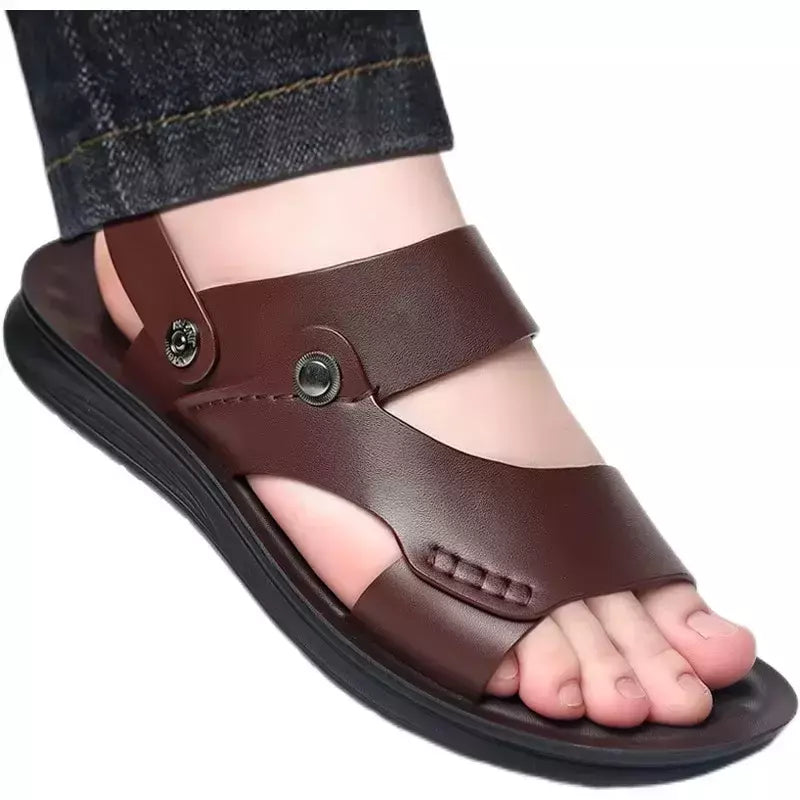 Sandálias masculinas reais de couro de vaca, sapatos de praia para motoristas, meia-idade e idosos, na moda, 2-usos, 2023, novo
