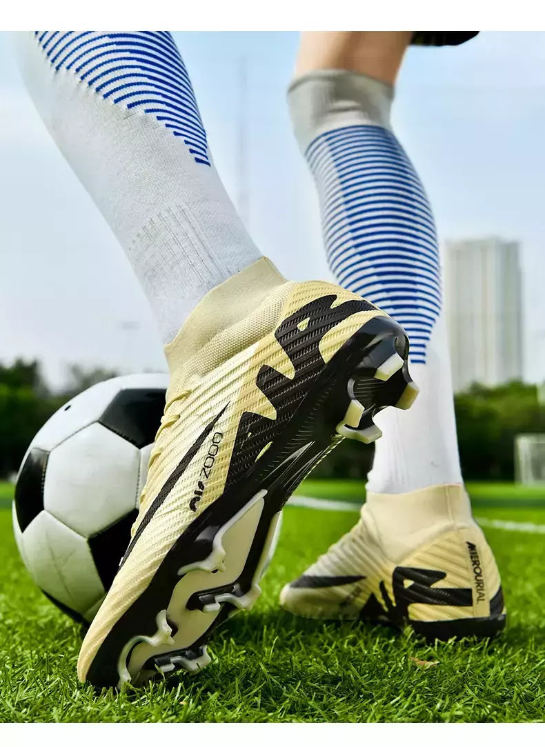 Sapatos de futebol antiderrapantes profissionais para homens, botas de treinamento Grass Society, grampos de qualidade superior, botas originais, novos